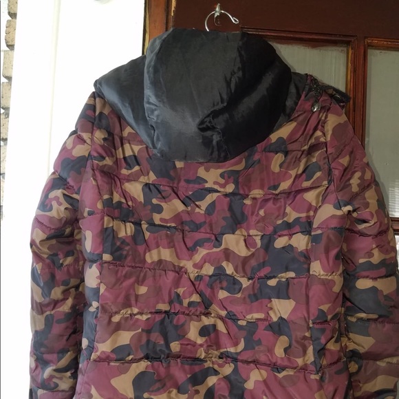 puff jacket - Picture 2 of 3